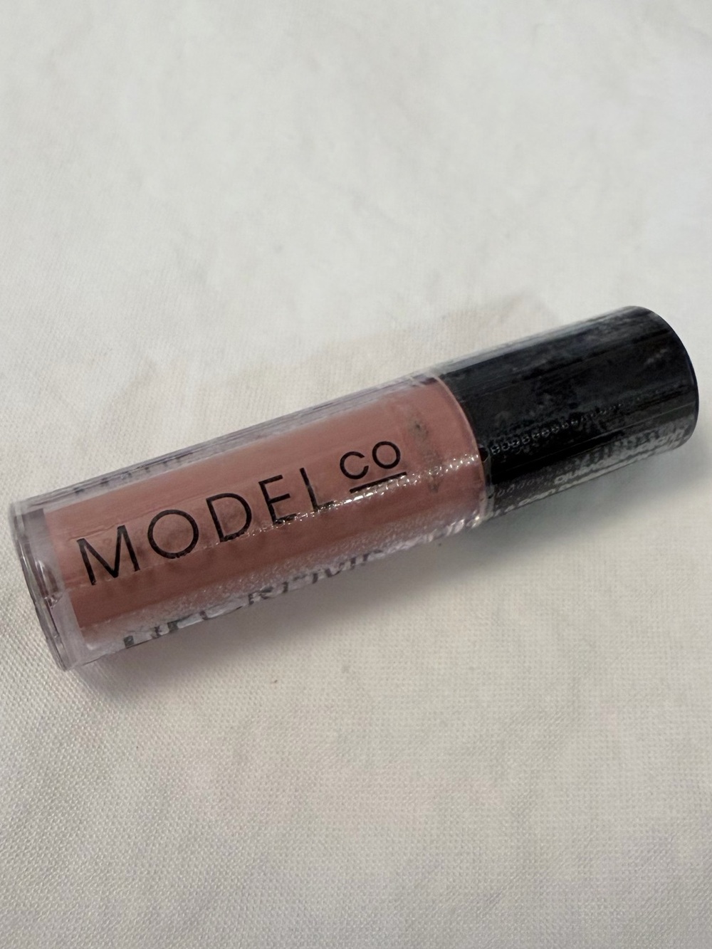 MODELCo Peachy Nude LipCreme Matte